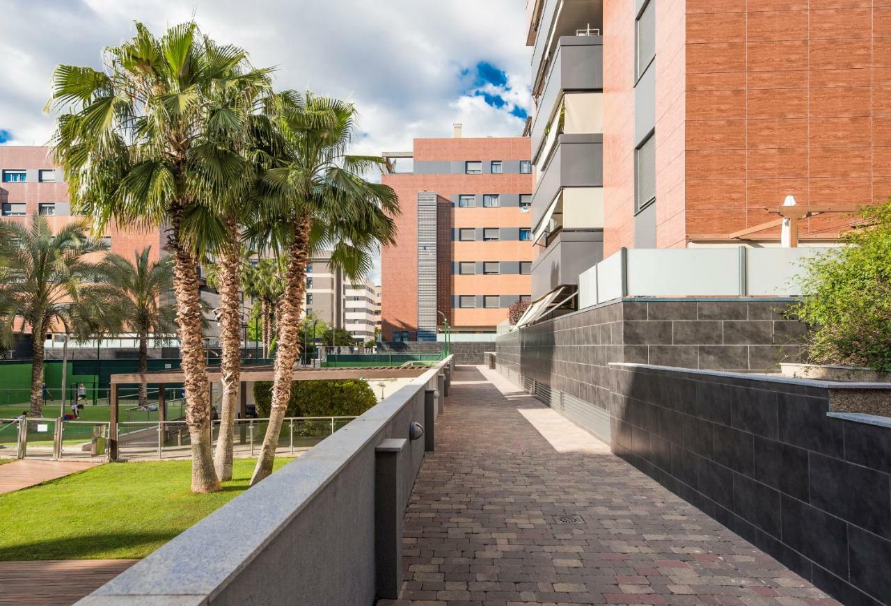 Enjoygranada Emir 3A - Piscina, Gym & Parking Lägenhet Exteriör bild